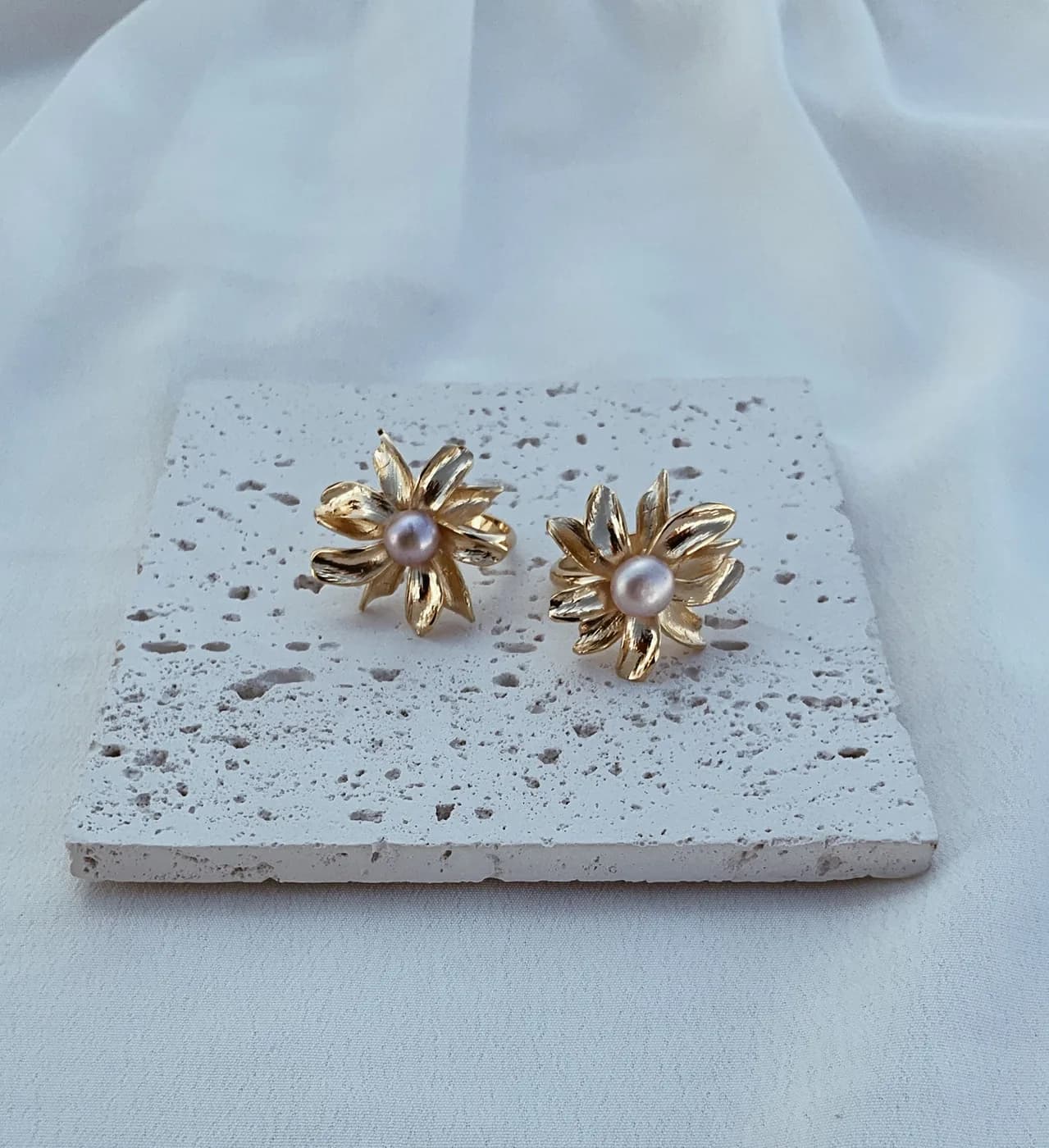 Flower ring, טבעת כסף 925 או ציפוי זהב – תמונה 6