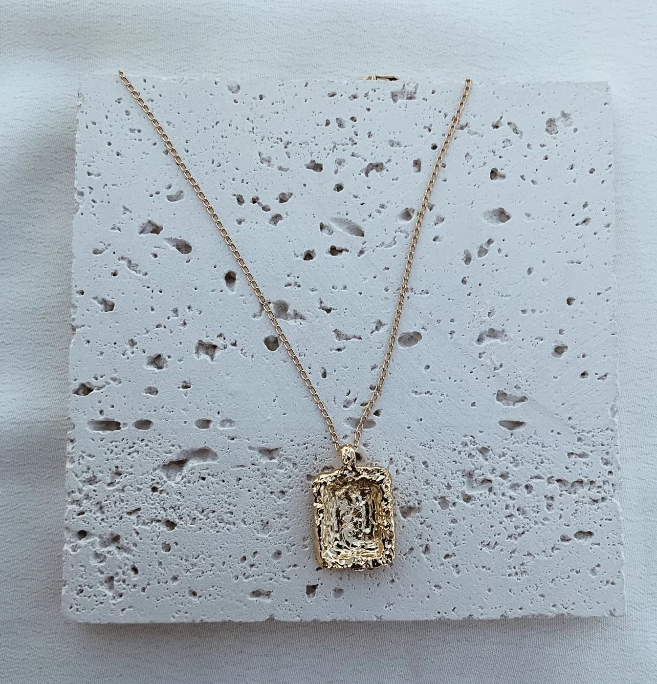 Luka necklace, שרשרת כסף 925 או ציפוי זהב – תמונה 3
